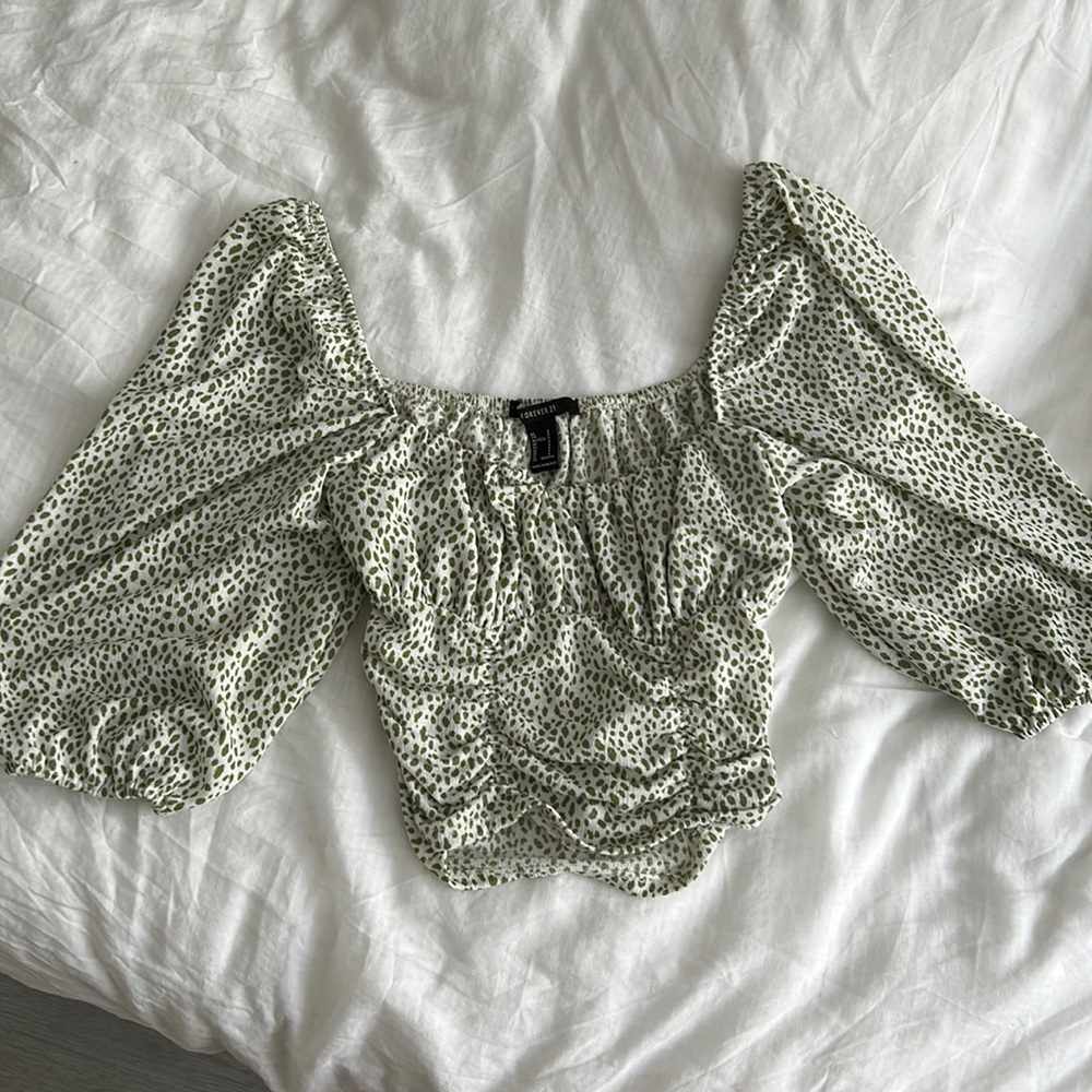 Sage Green and White F21 Cropped Balloon Sleeve Top